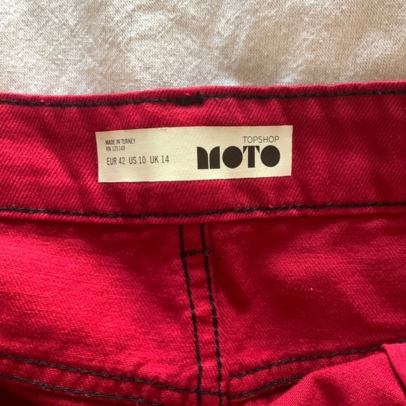 Red denim skirt - Picture 3 of 3